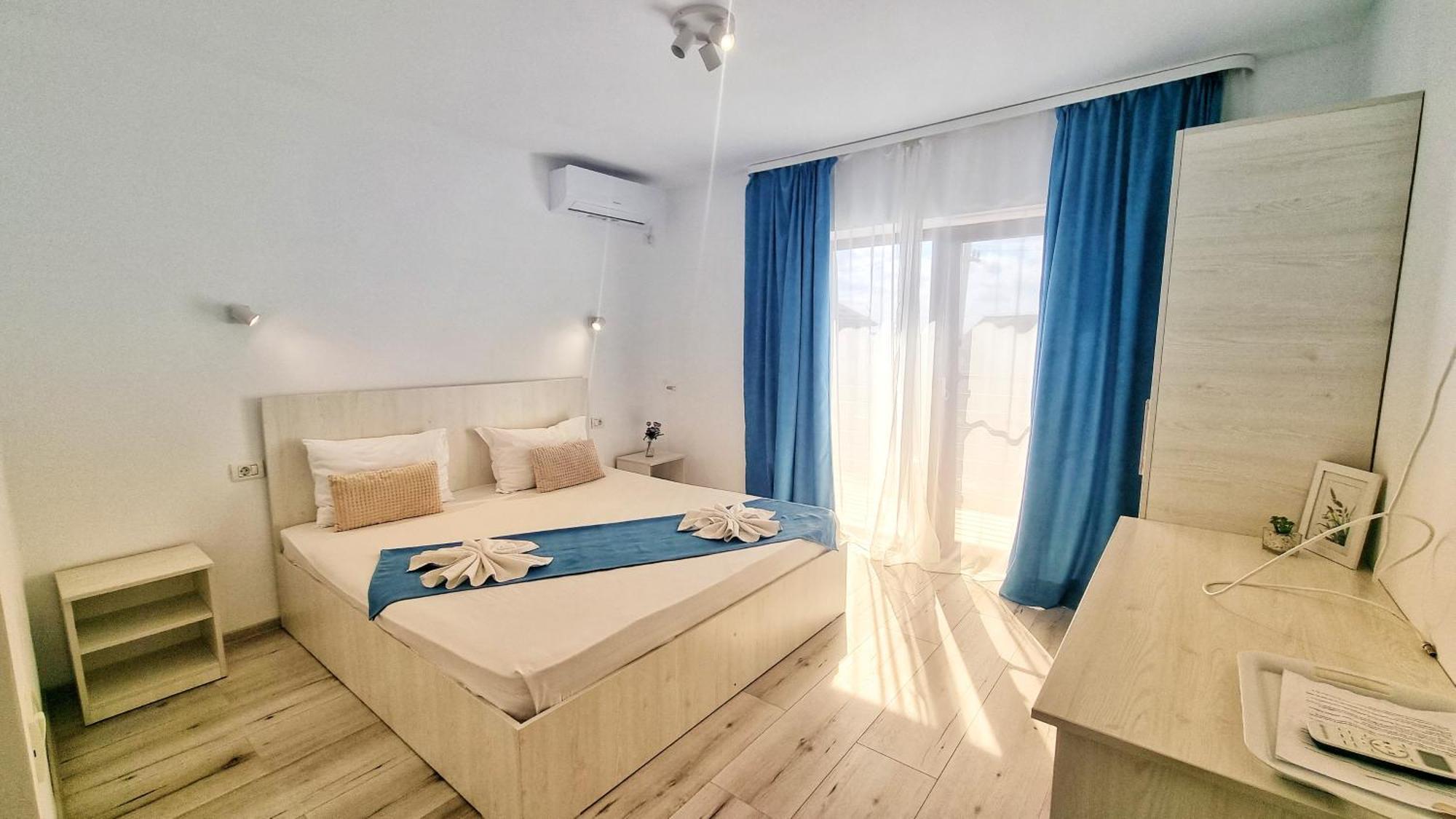 Casa Cochilia - Camera Privata In Localitatea ตูซลา ภายนอก รูปภาพ
