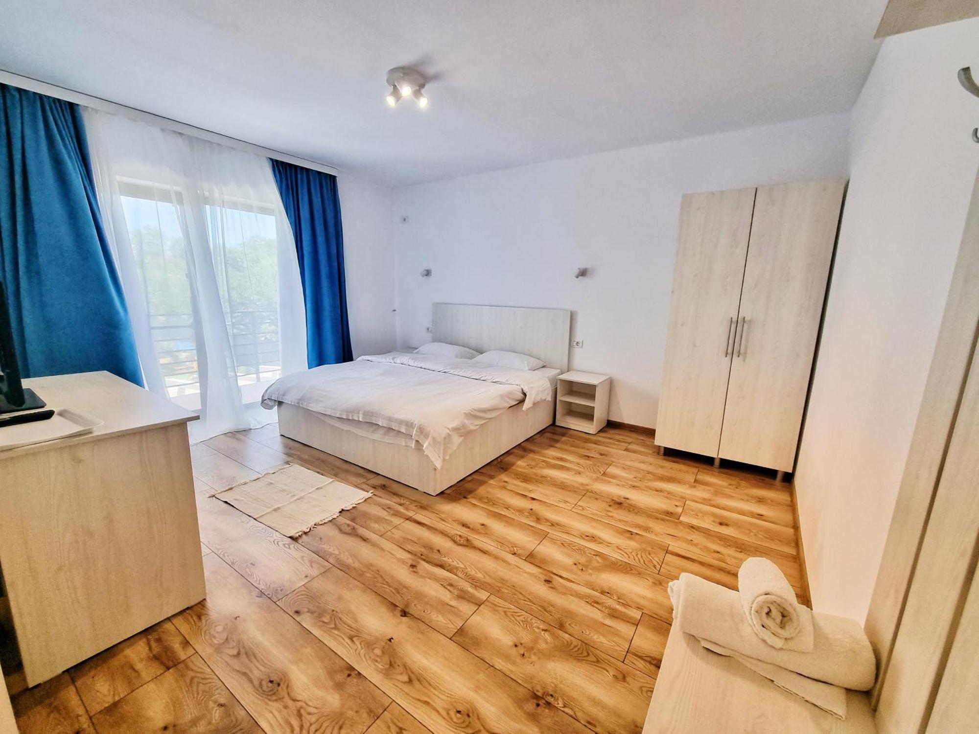 Casa Cochilia - Camera Privata In Localitatea ตูซลา ภายนอก รูปภาพ