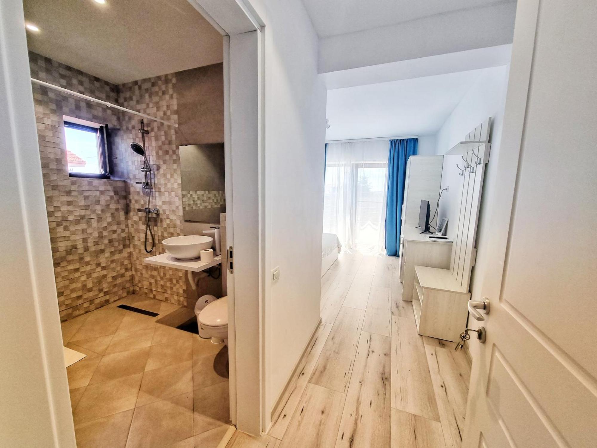 Casa Cochilia - Camera Privata In Localitatea ตูซลา ภายนอก รูปภาพ