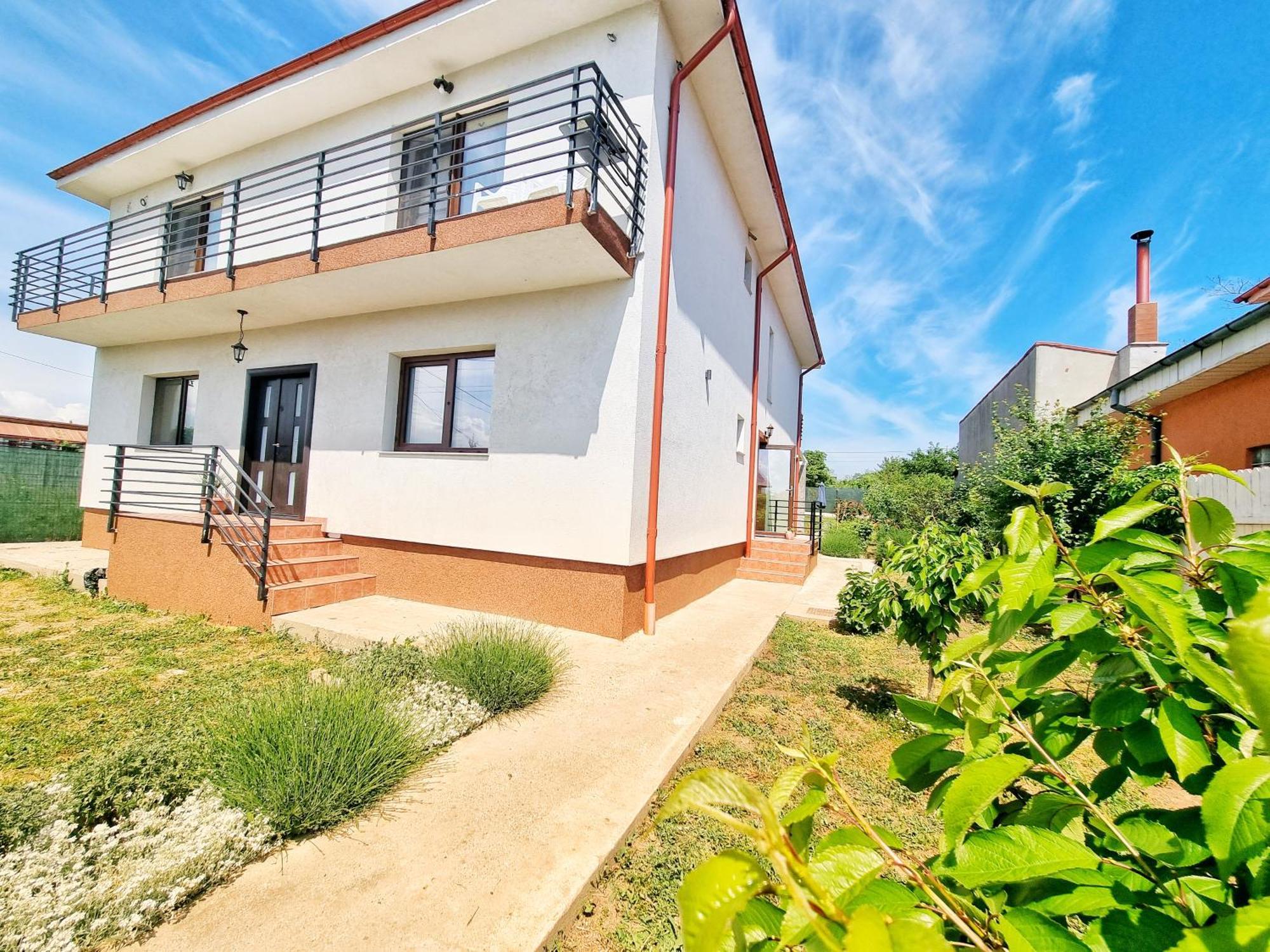 Casa Cochilia - Camera Privata In Localitatea ตูซลา ภายนอก รูปภาพ