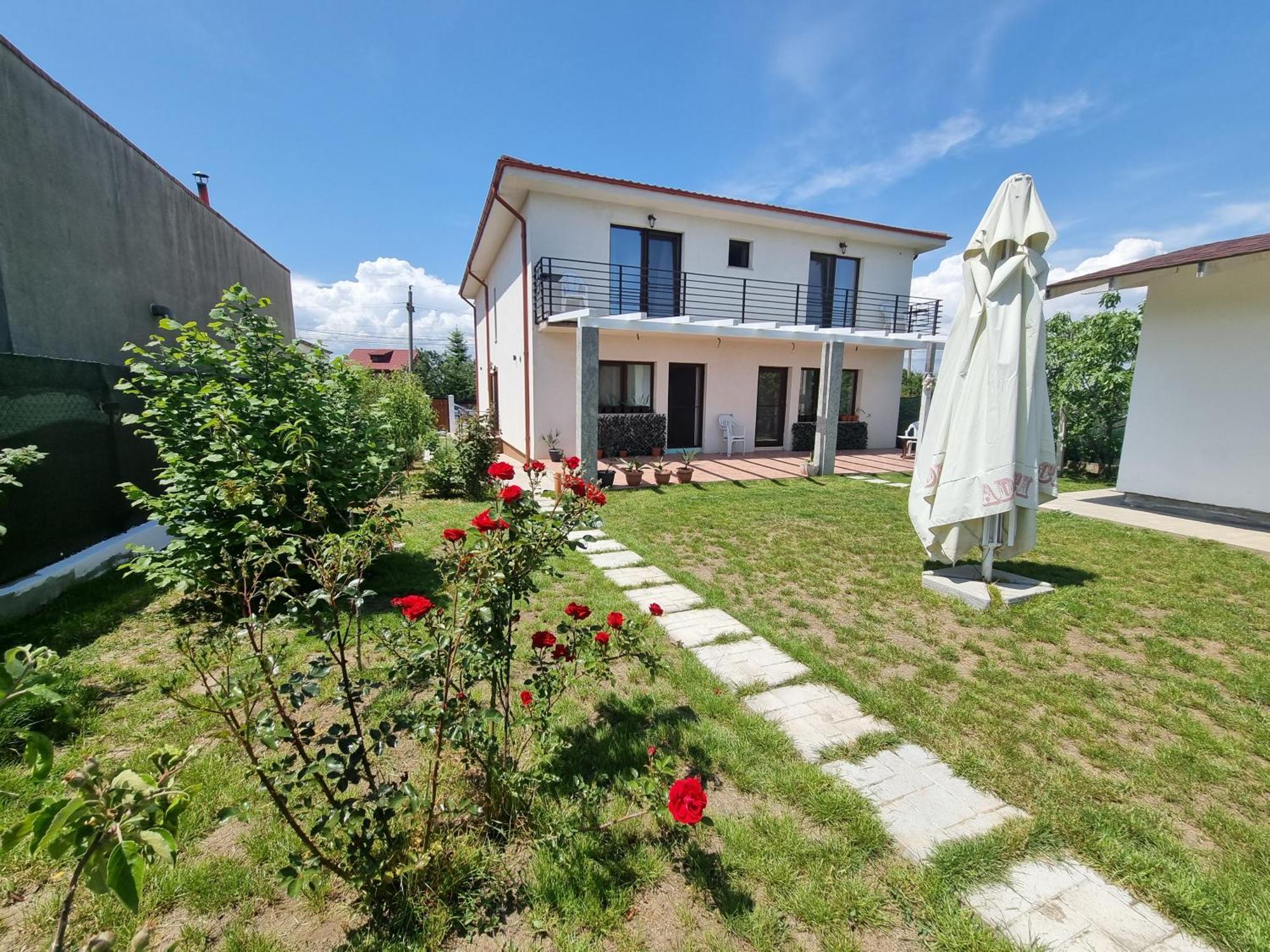 Casa Cochilia - Camera Privata In Localitatea ตูซลา ภายนอก รูปภาพ